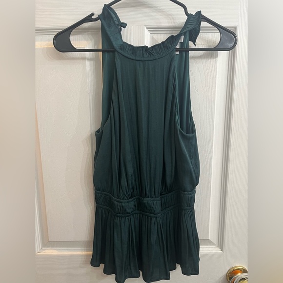 XS halter tank top - Picture 1 of 1